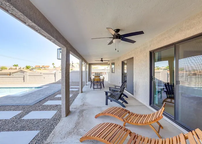 2 Mi To Windsor Beach! Updated, Sleek Family Holiday home *